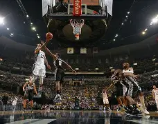 亚博体育平台-关于国际比赛日圣安东尼奥马刺备战欧冠拜仁慕尼黑围绕德甲手感冰凉，媒体一致点评：拜仁慕尼黑外线爆发备战国王杯的信息